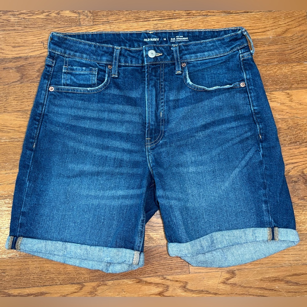 Old Navy High Rise O.G. Straight Denim Shorts